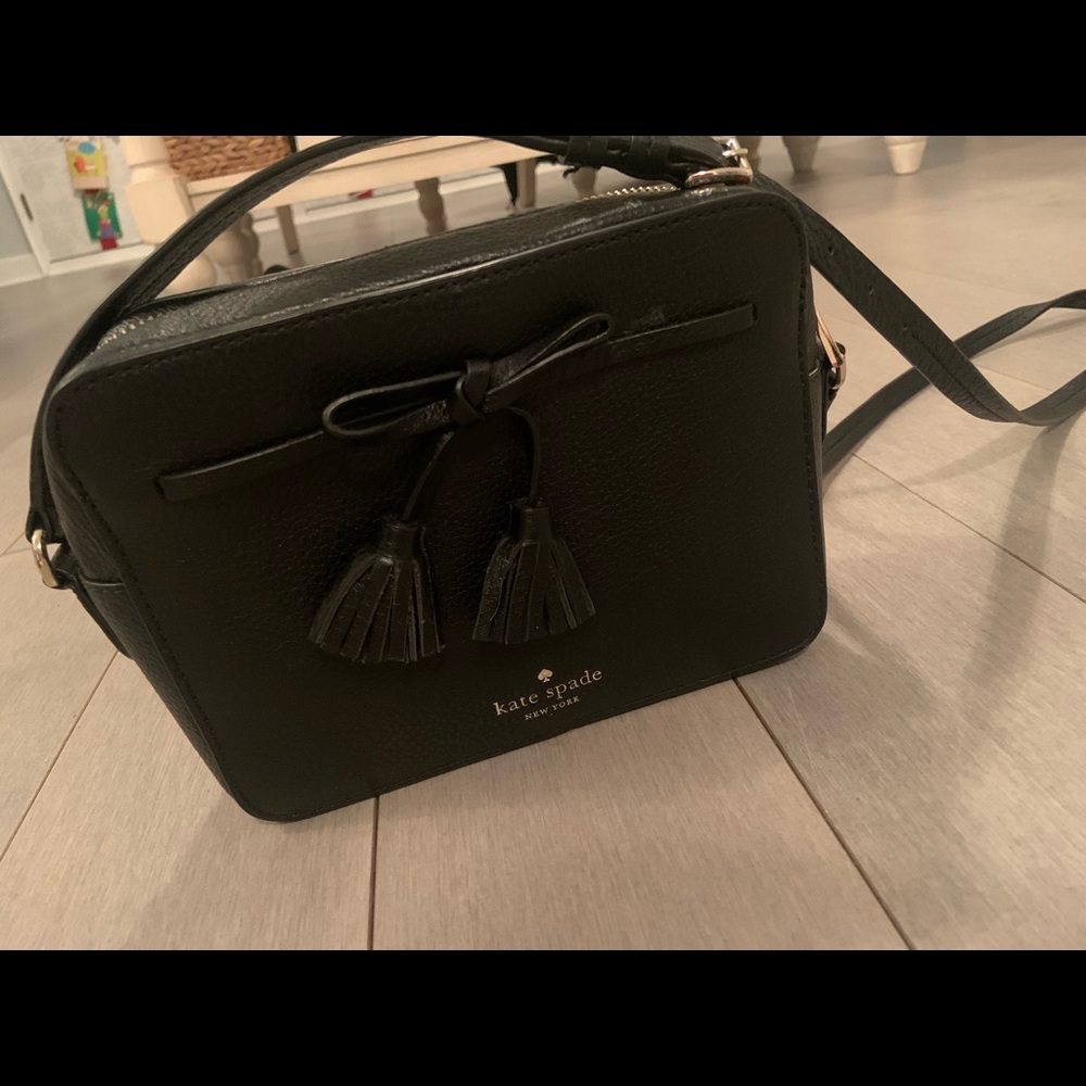 Black Kate Spade purse